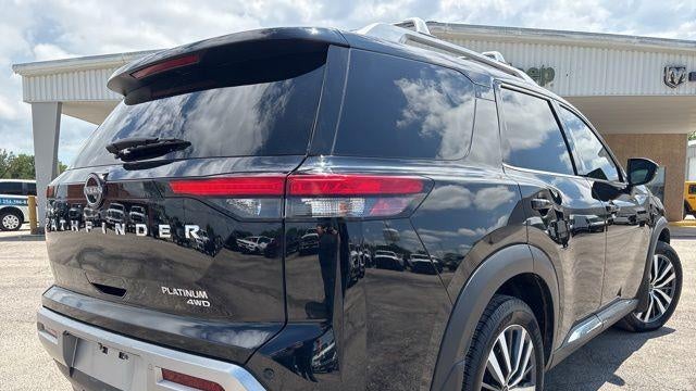 2022 Nissan Pathfinder Platinum