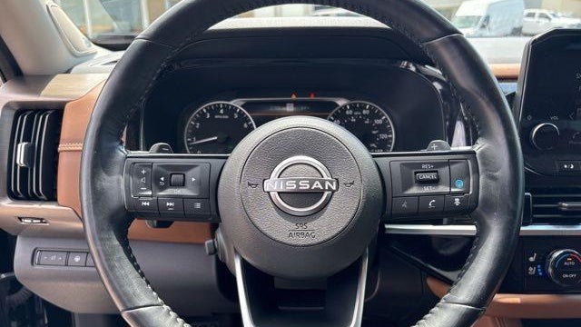 2022 Nissan Pathfinder Platinum