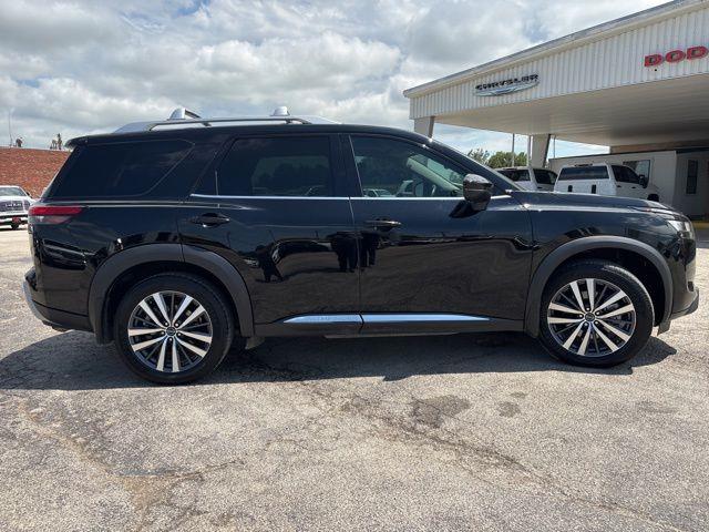 2022 Nissan Pathfinder - $26,866