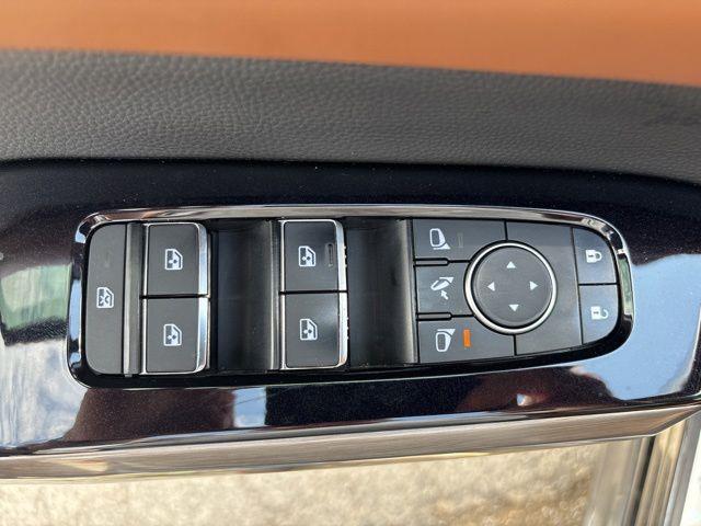 2022 Nissan Pathfinder - $26,866