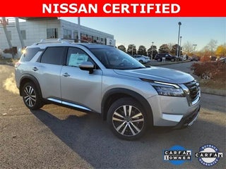 2024 Nissan Pathfinder with Brilliant Silver Metallic Exterior