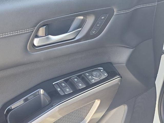 2023 Nissan Pathfinder - $28,500