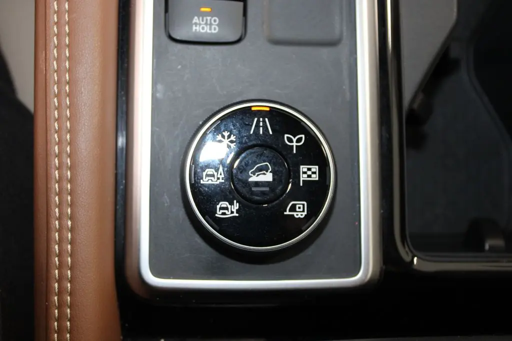 2026 Nissan Pathfinder - $46,598