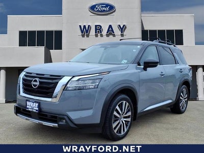 2022 Nissan Pathfinder AWD Platinum 4DR SUV