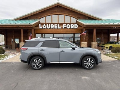 2025 Nissan Pathfinder AWD Platinum 4DR SUV