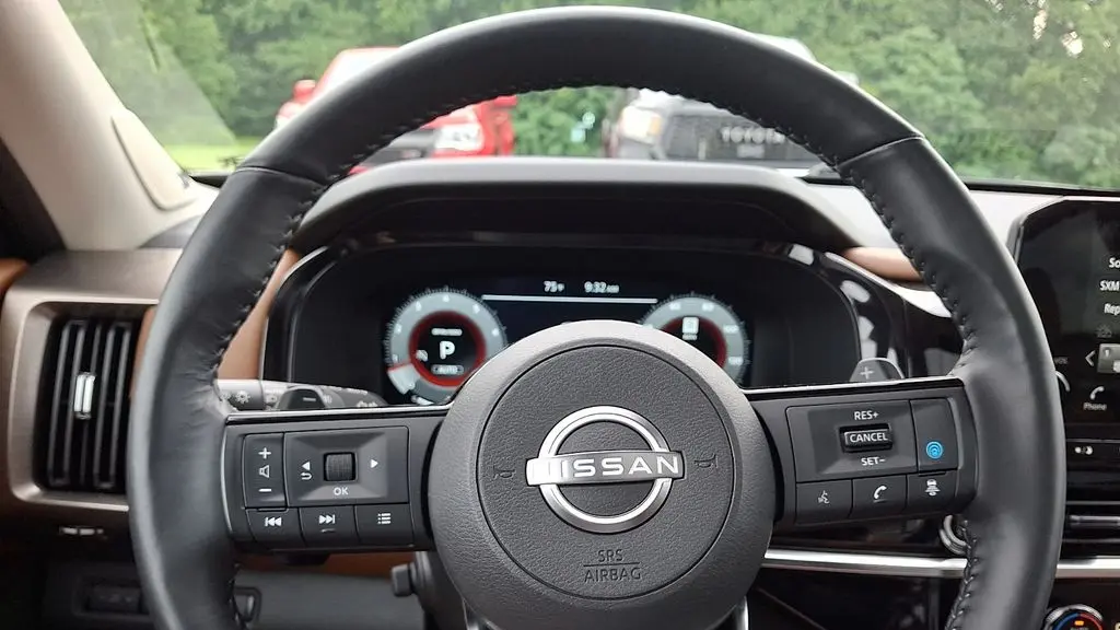 2024 Nissan Pathfinder Platinum