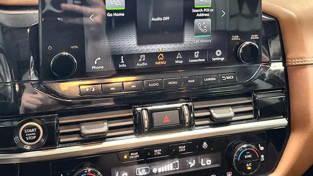 2023 Nissan Pathfinder Platinum