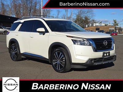 2023 Nissan Pathfinder AWD Platinum 4DR SUV