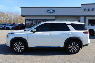 2022 Nissan Pathfinder AWD Platinum 4DR SUV