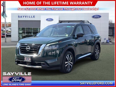 Photo of a 2023 Nissan Pathfinder AWD Platinum 4DR SUV for sale