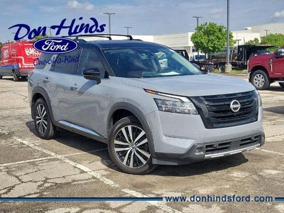 2023 Nissan Pathfinder AWD Platinum 4DR SUV