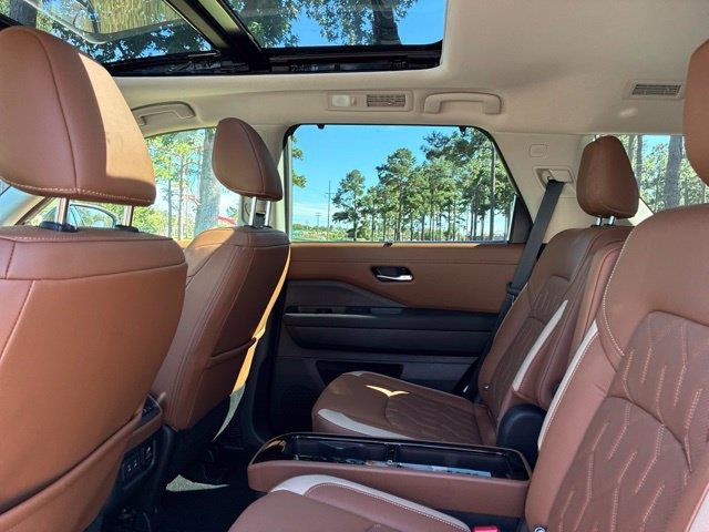 2026 Nissan Pathfinder - $43,595