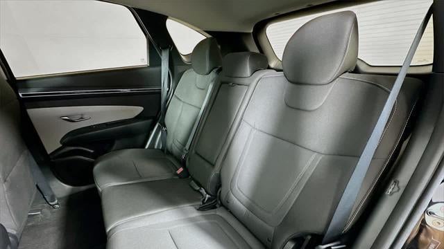2023 Hyundai TUCSON SE