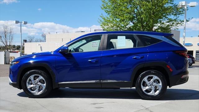 2023 Hyundai TUCSON SE