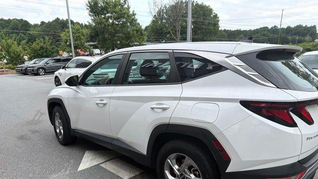 2023 Hyundai TUCSON SE