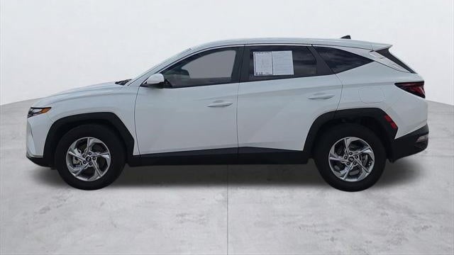 2023 Hyundai TUCSON SE