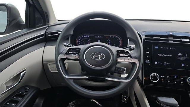 2023 Hyundai TUCSON SE