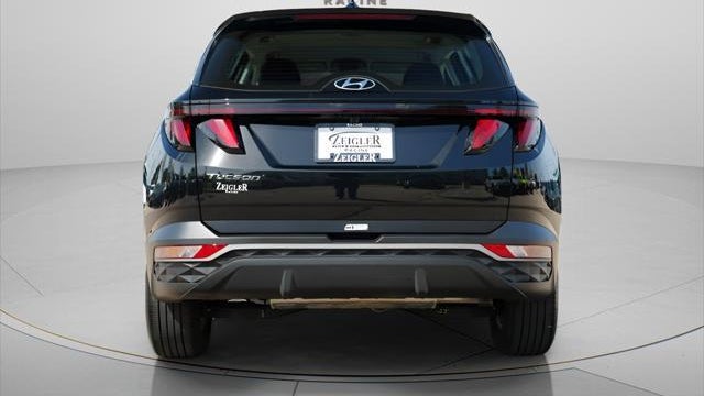2023 Hyundai TUCSON SE