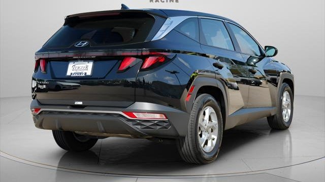 2023 Hyundai TUCSON SE