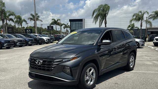 2023 Hyundai TUCSON SE