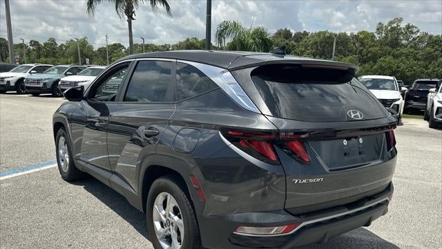 2023 Hyundai TUCSON SE