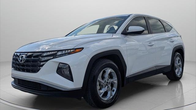 2023 Hyundai TUCSON SE