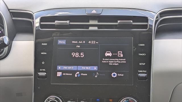 2023 Hyundai TUCSON SE