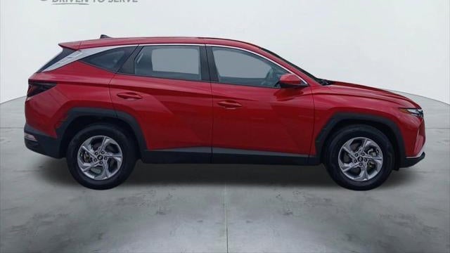 2023 Hyundai TUCSON SE