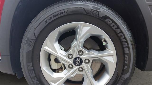 2023 Hyundai TUCSON SE