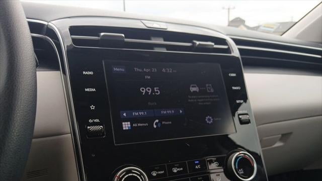2023 Hyundai TUCSON SE