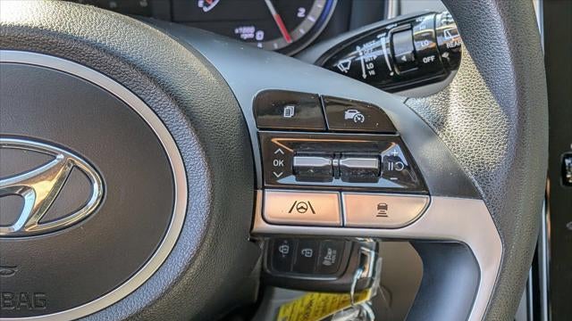 2023 Hyundai TUCSON SE