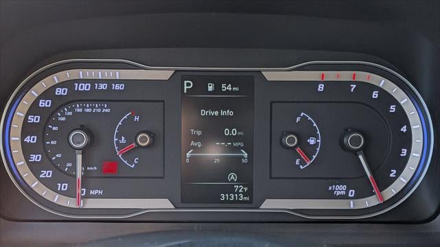 2023 Hyundai TUCSON SE