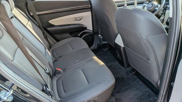 2023 Hyundai TUCSON SE