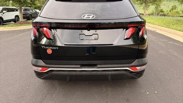 2022 Hyundai TUCSON SE