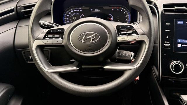 2022 Hyundai TUCSON SE