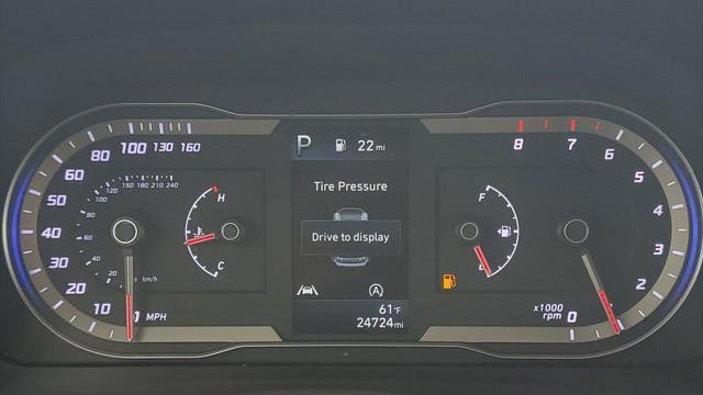 2023 Hyundai TUCSON SE