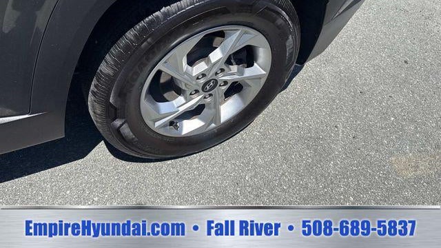 2022 Hyundai TUCSON SE