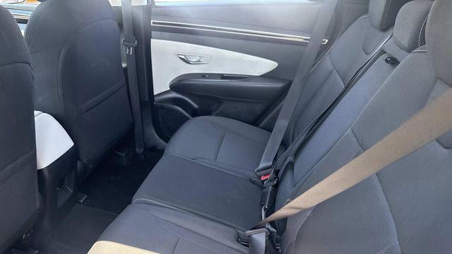 2022 Hyundai TUCSON SE