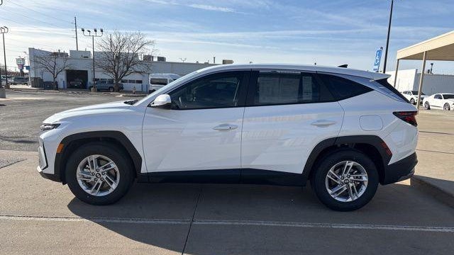 2025 Hyundai TUCSON SE