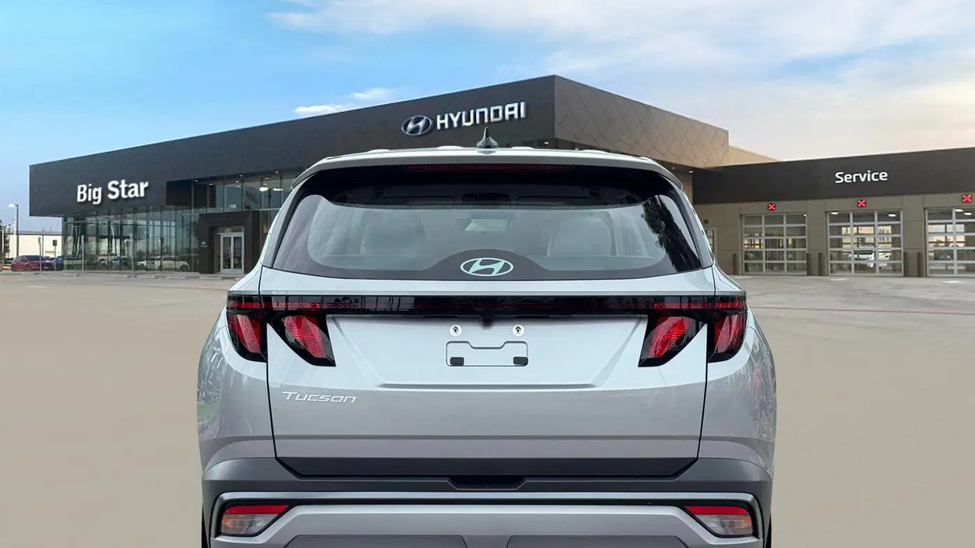 2026 Hyundai TUCSON SE