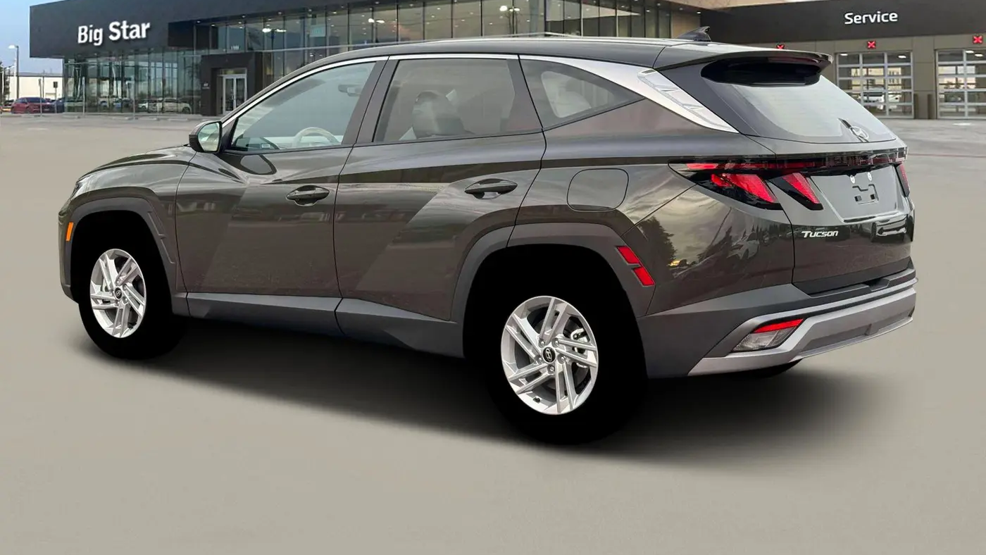 2026 Hyundai TUCSON SE