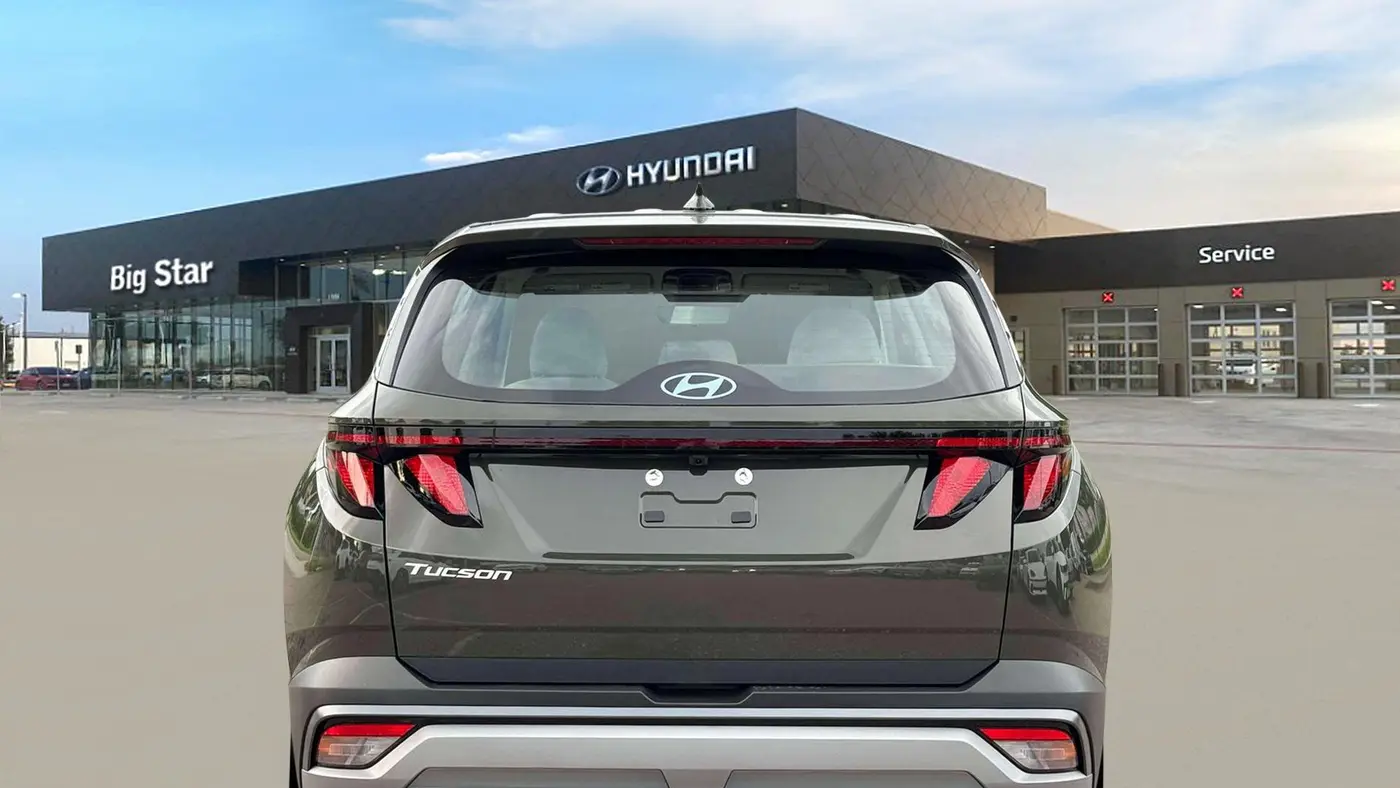 2026 Hyundai TUCSON SE