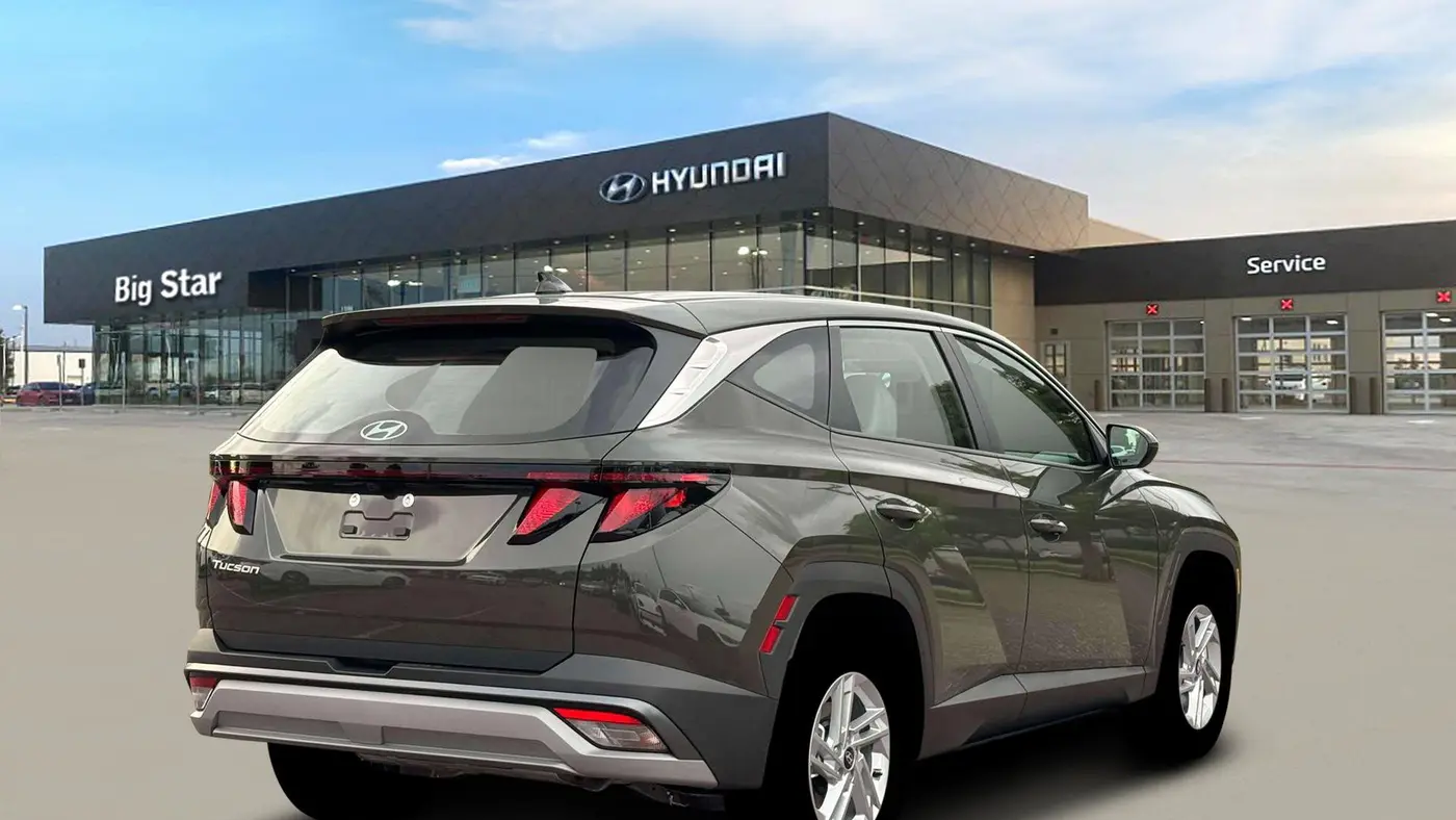 2026 Hyundai TUCSON SE