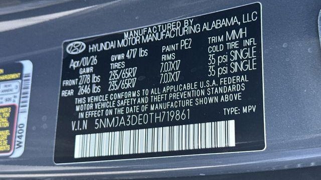 2026 Hyundai TUCSON SE