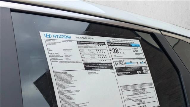 2026 Hyundai TUCSON SE