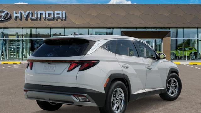 2026 Hyundai TUCSON SE