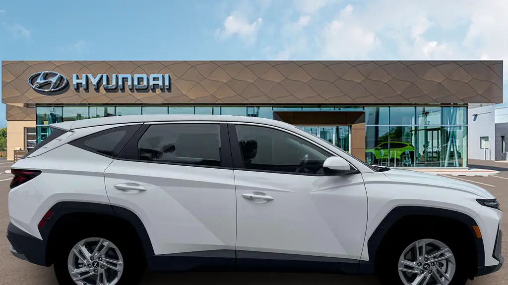 2026 Hyundai TUCSON SE