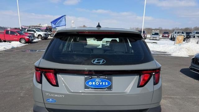 2025 Hyundai TUCSON SE