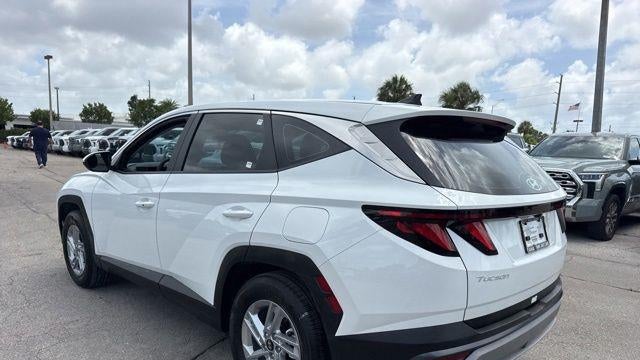 2026 Hyundai TUCSON SE