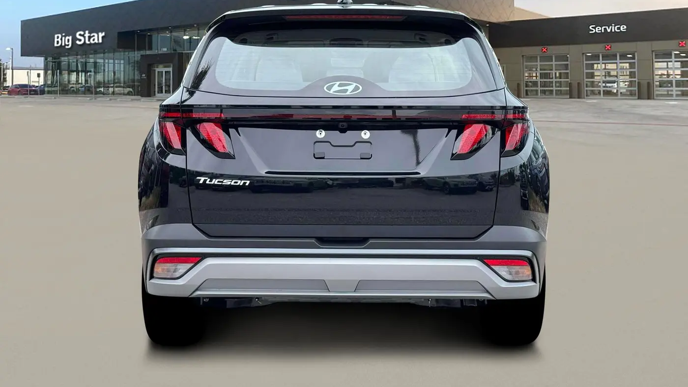 2026 Hyundai TUCSON SE